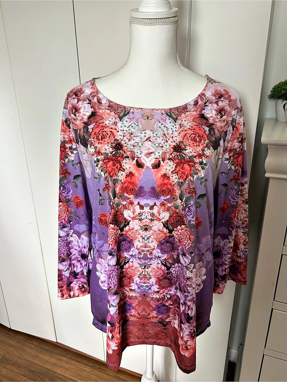 BonWorth Floral Tunic in Purple & Pink Size Large